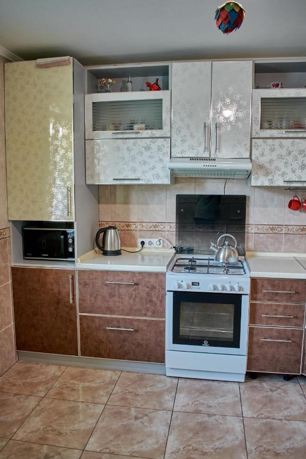 Vacation Home Lubov Kamjanets-Podilskyi Eksteriør billede
